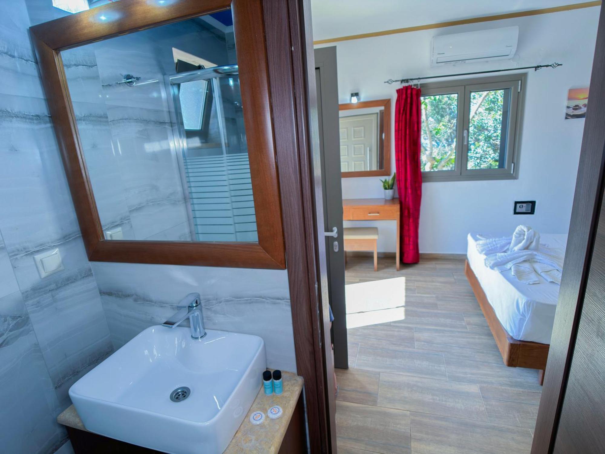 Beautiful Life Rooms With Sea View - Next To Elafonisi Beach Exterior photo