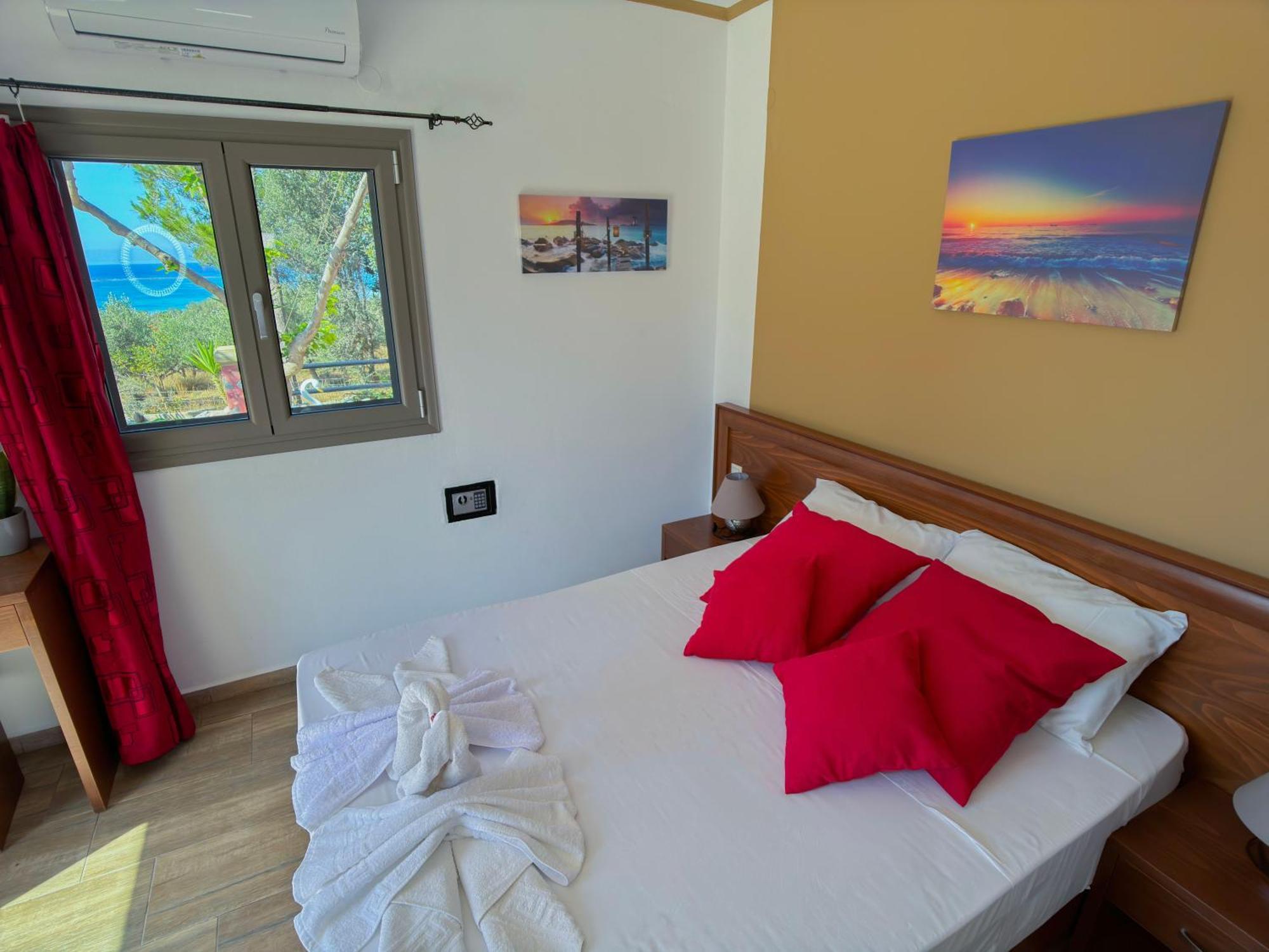Beautiful Life Rooms With Sea View - Next To Elafonisi Beach Exterior photo